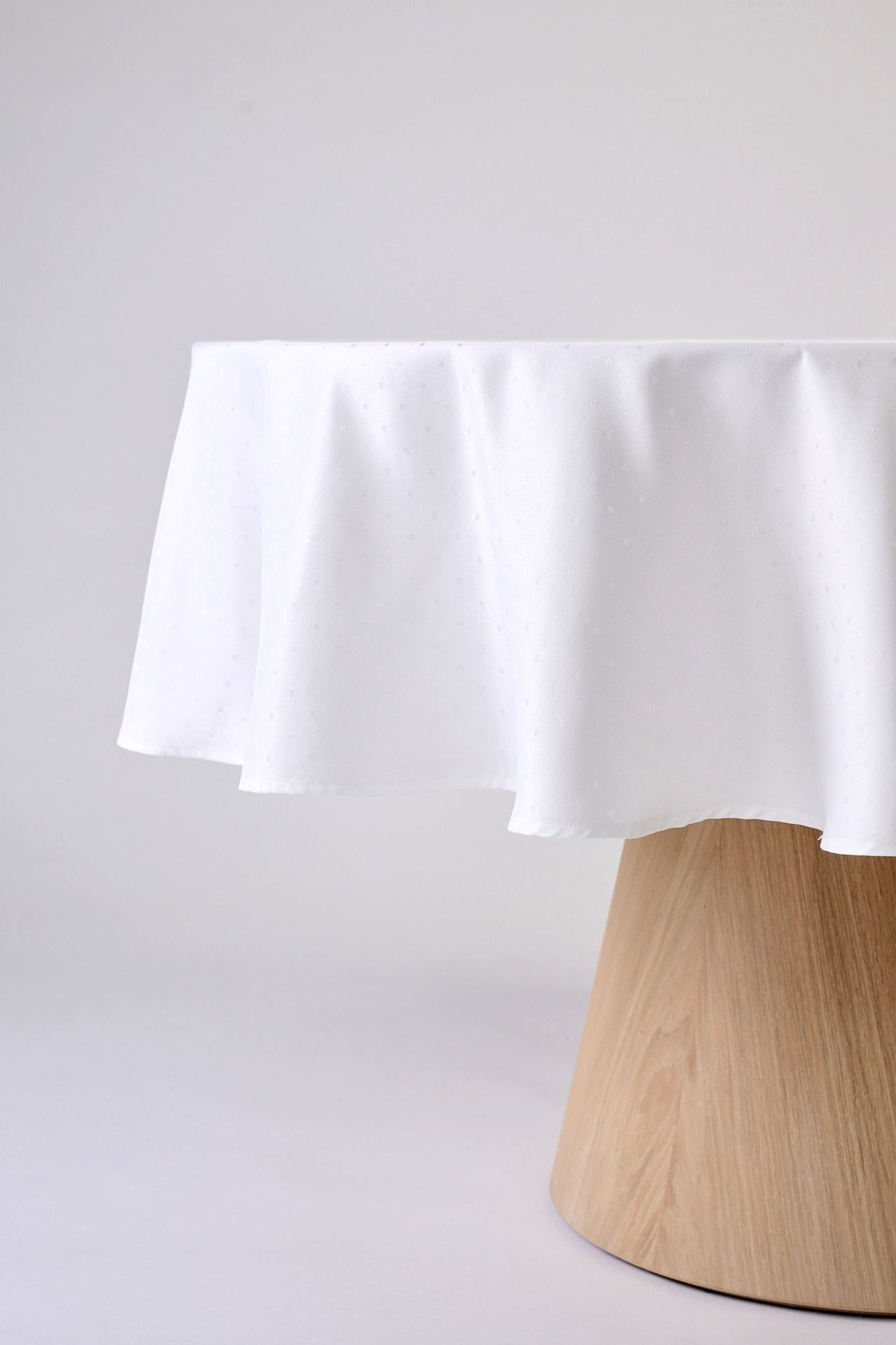 Rund duk vit - 3