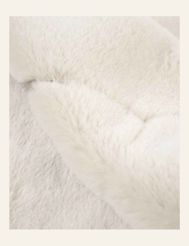Pläd i pälsimitation beige - 2