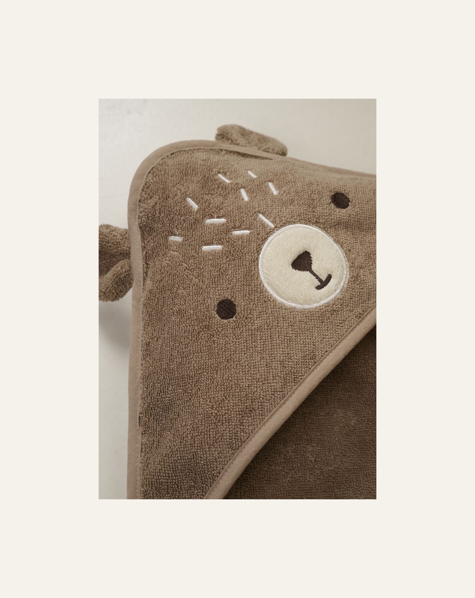 Badhandduk med huva brun - 2