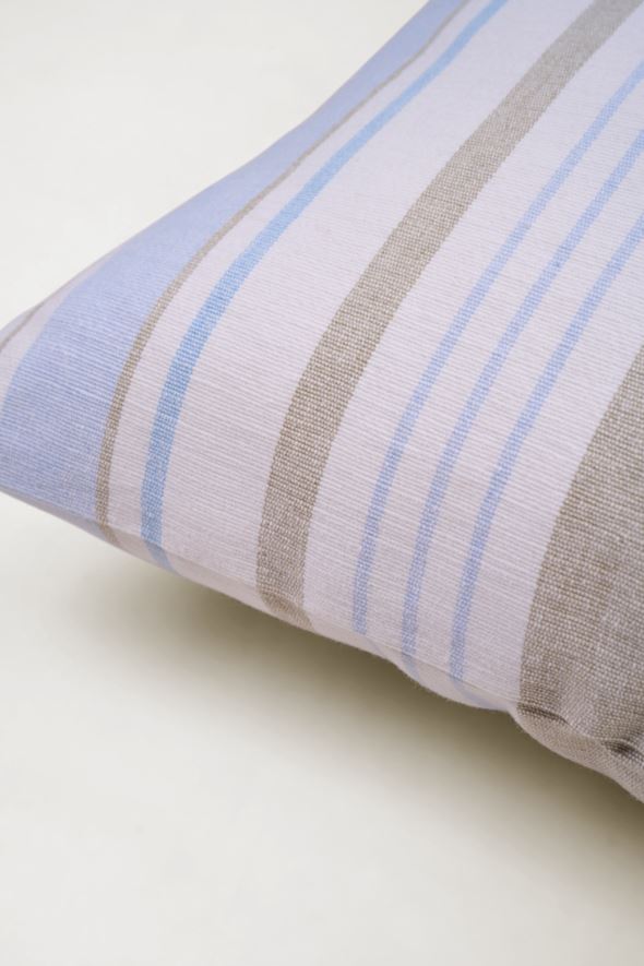 Prydnadskudde ljusblå - 3