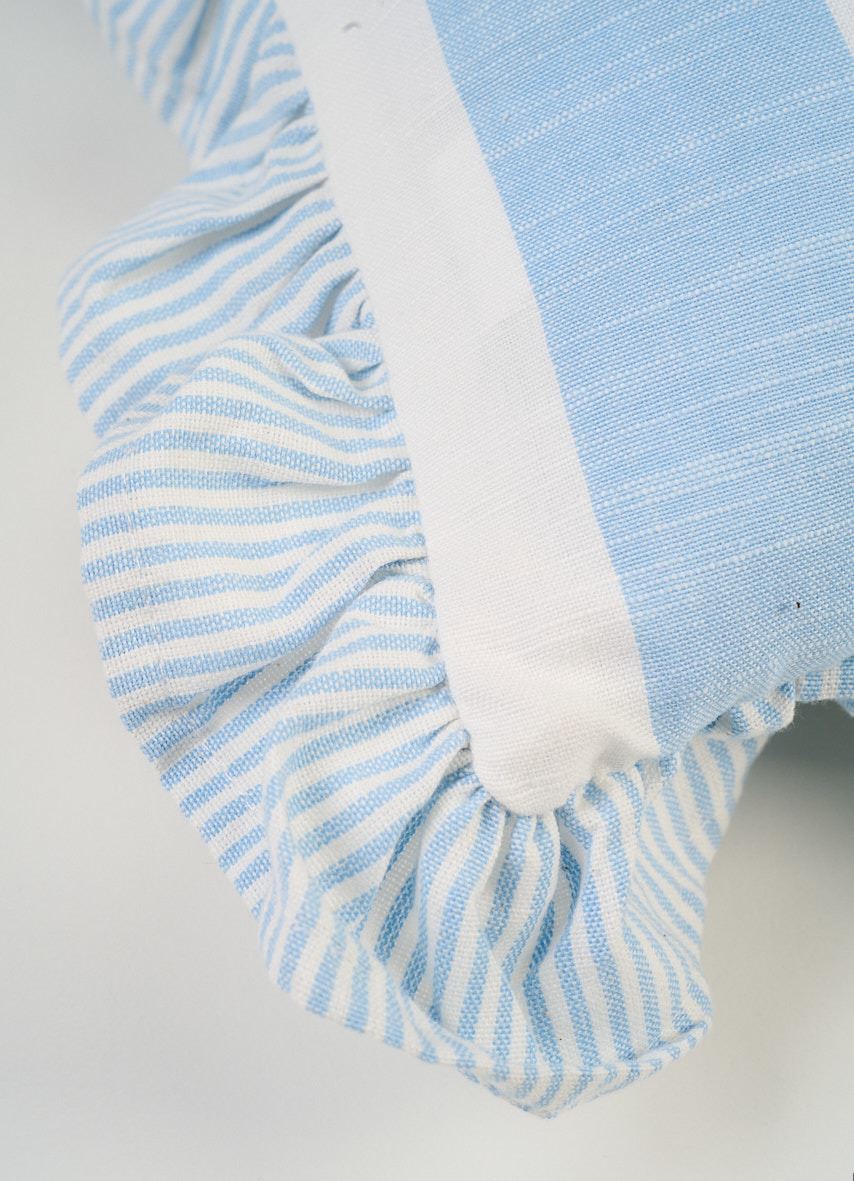 Prydnadskudde ljusblå - 3