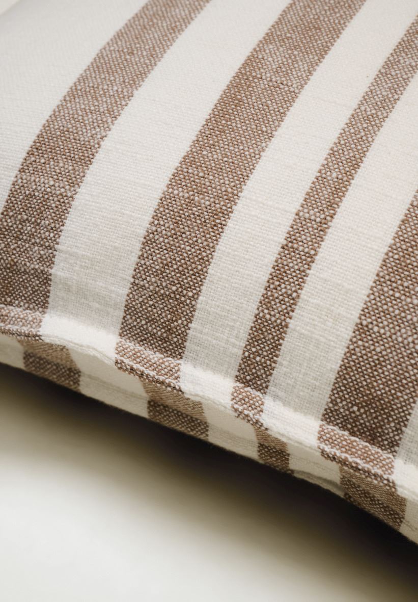 Prydnadskudde brun - 2