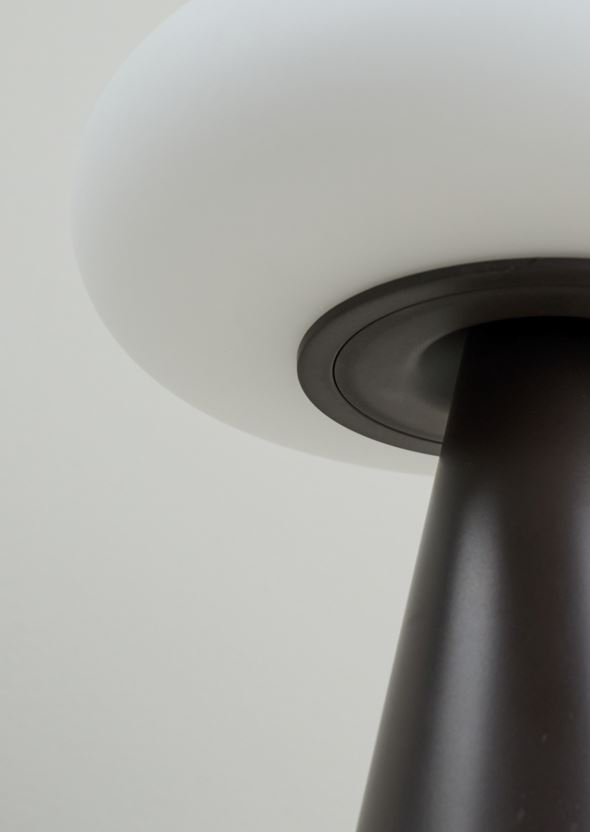 Batteridriven bordslampa chokladbrun - 3