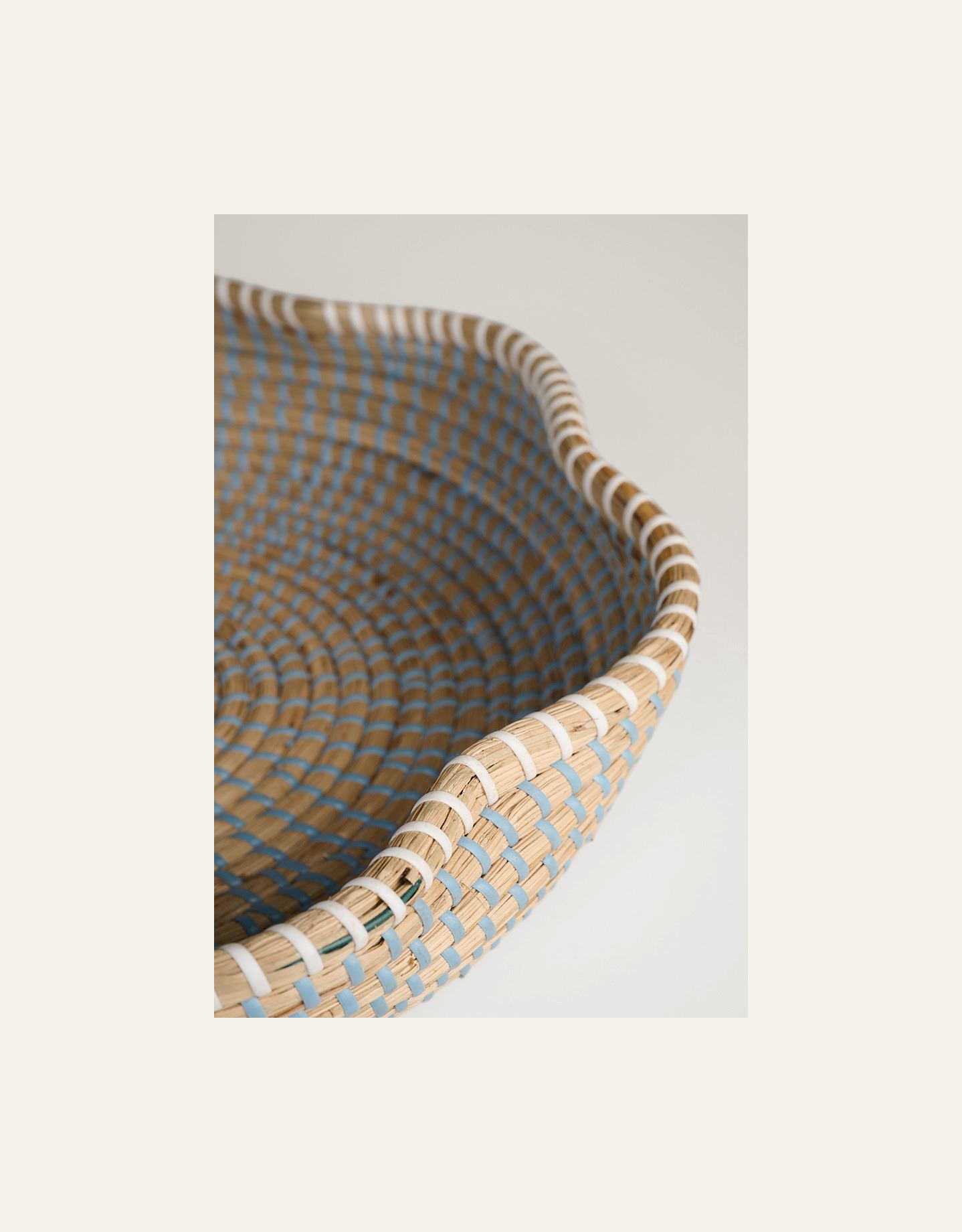 Dekor skål ljusblå - 2