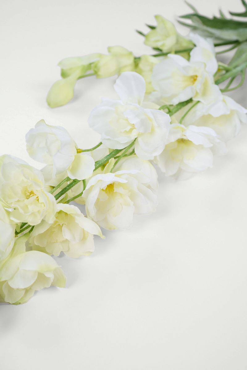 Konstgjord blomma vit - 2