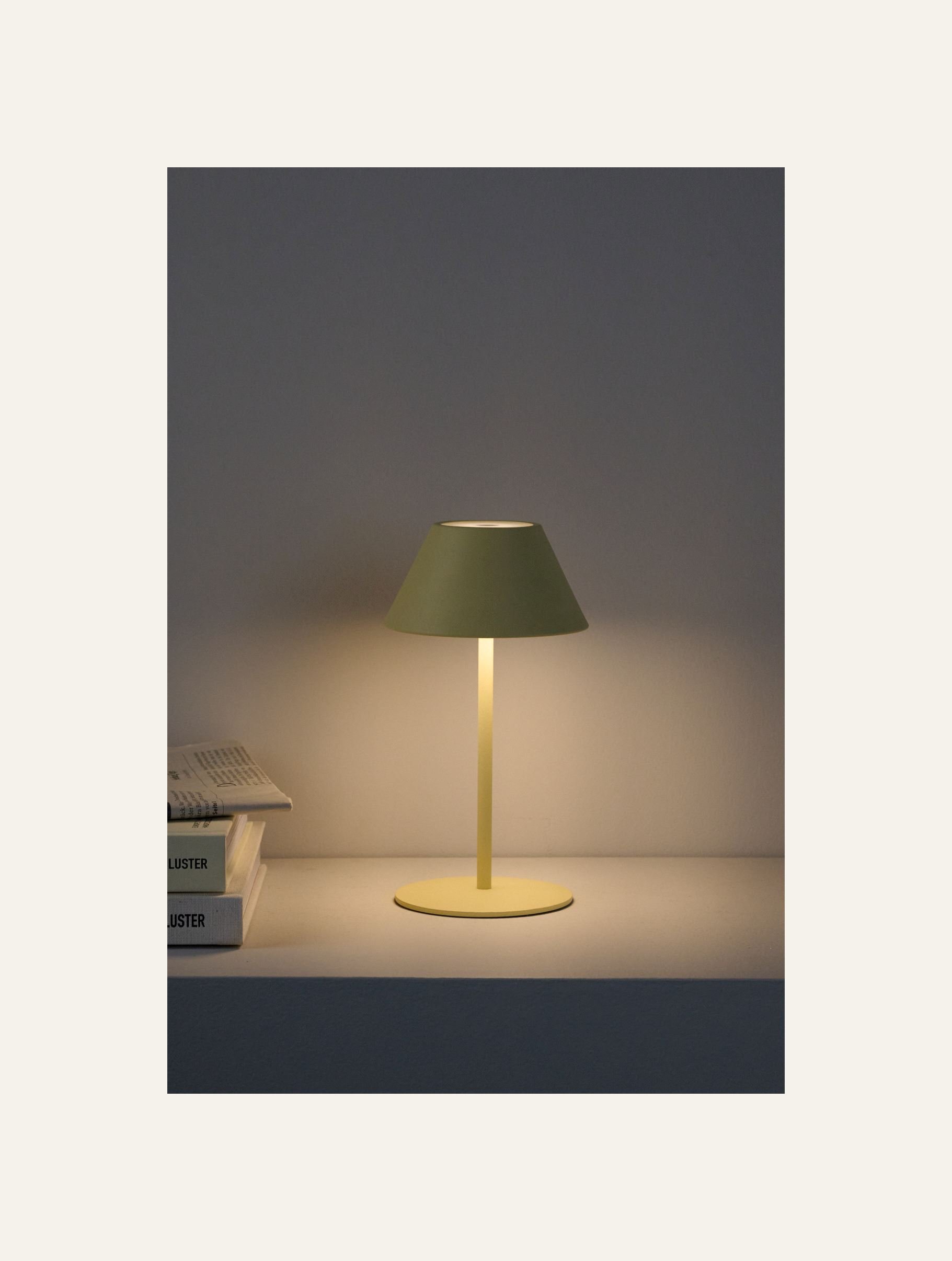 Batteridriven lampa ljusgul - 3