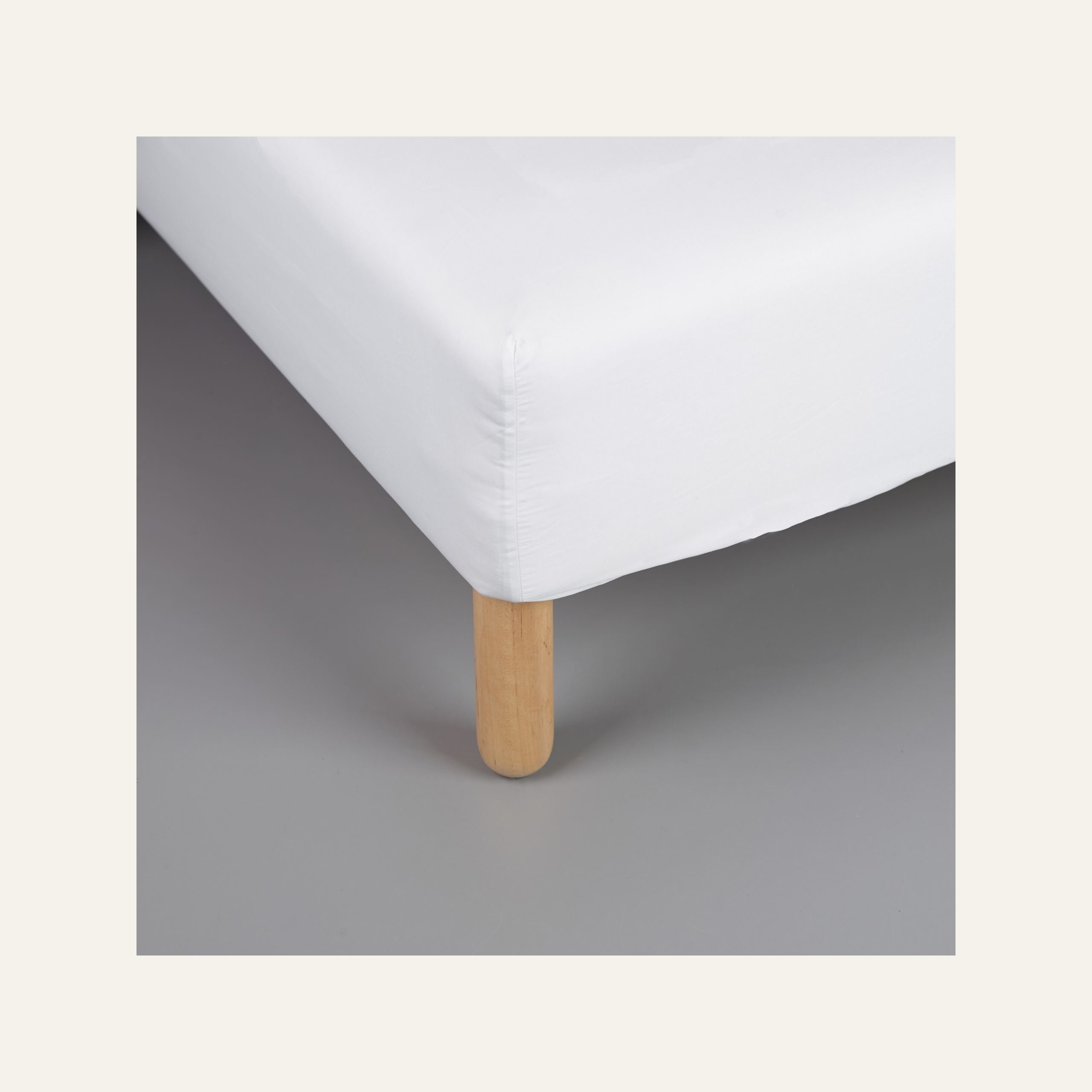 Dra-på-lakan vit - 2