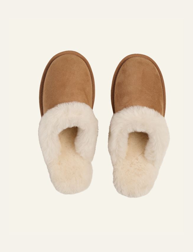Fårskinnstofflor brun - 2