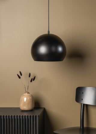 Lune taklampa svart
