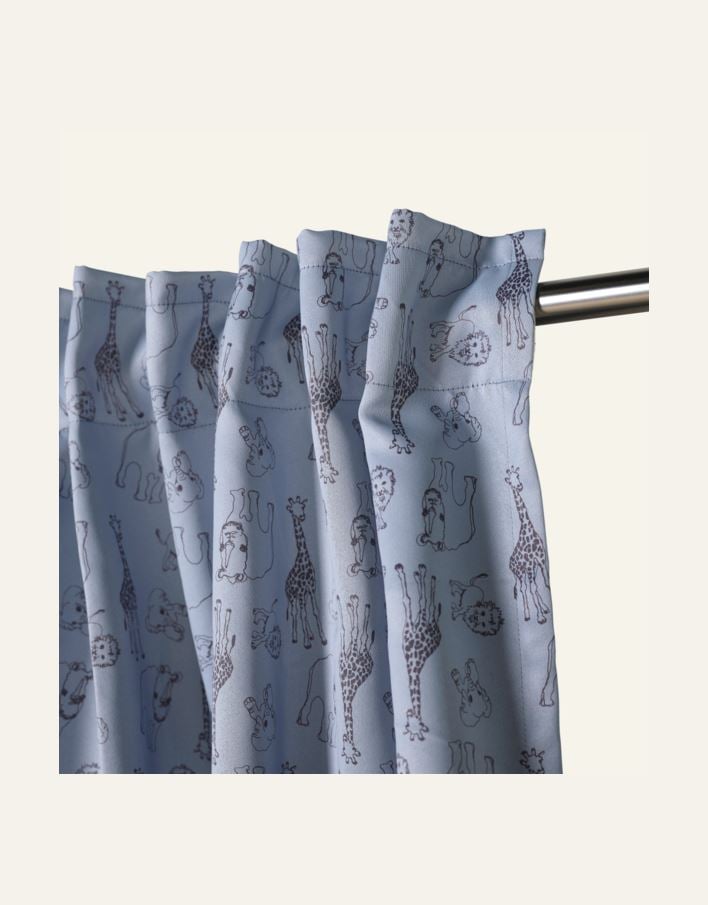 Ljusdämpande gardin ljusblå - 2