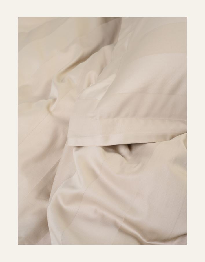 Påslakanset i satin ljusbeige - 2