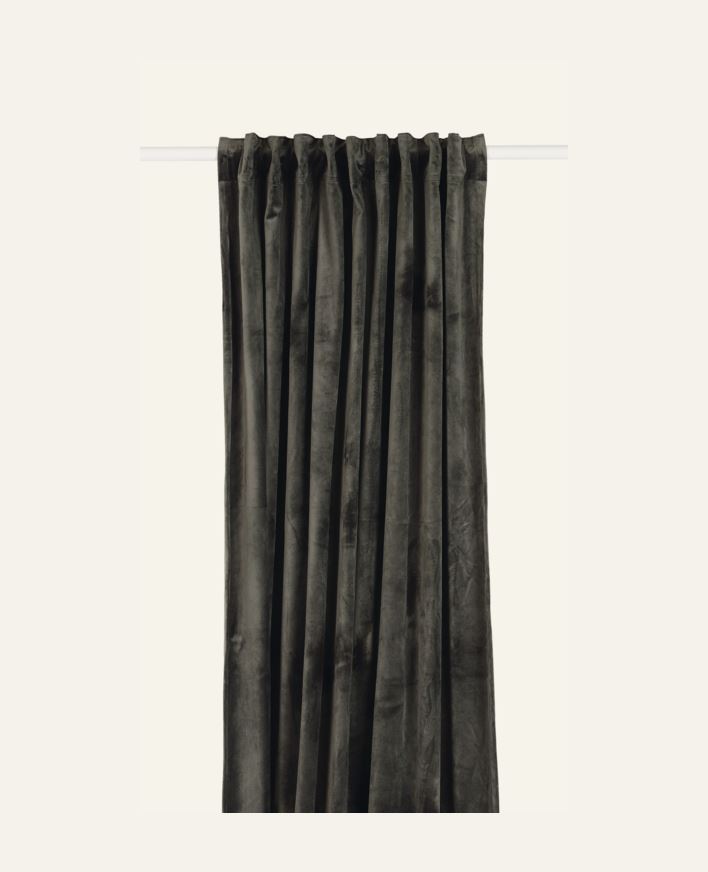 Gardin grå - 135x300 cm grå - 1