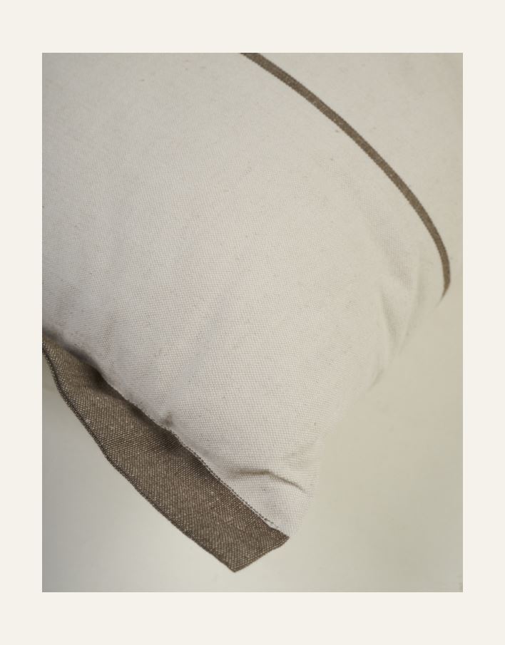 Prydnadskudde brun - 2