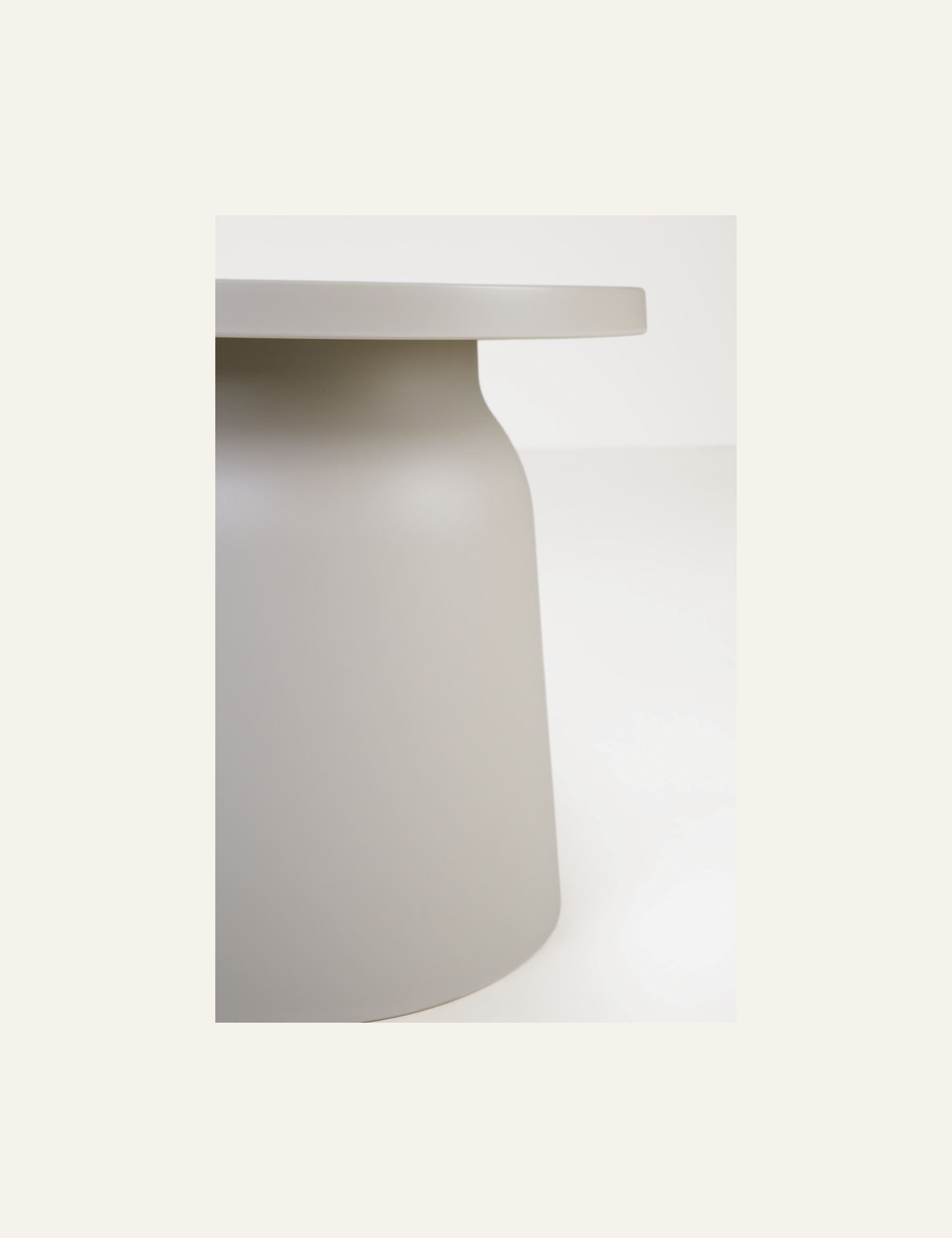 Trädgårdsbord sand - 4