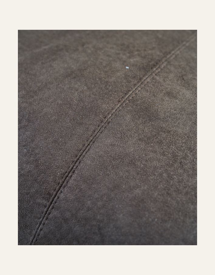 Prydnadskudde mörkbrun - 3