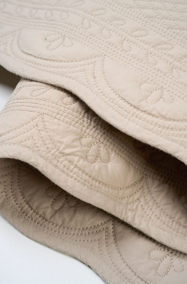 Bordslöpare beige - 2