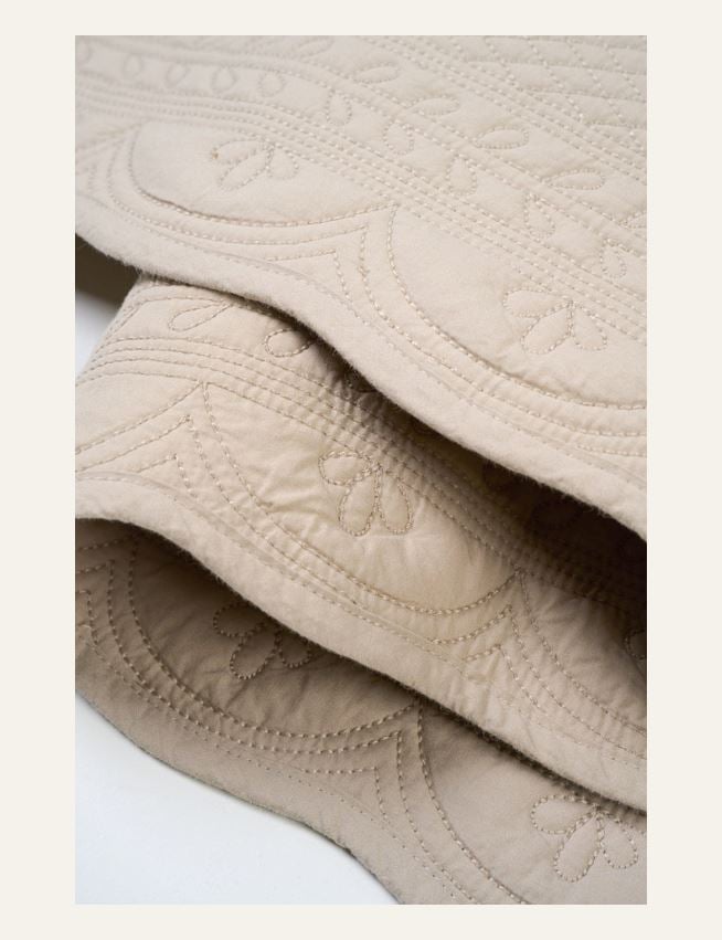 Bordslöpare beige - 2