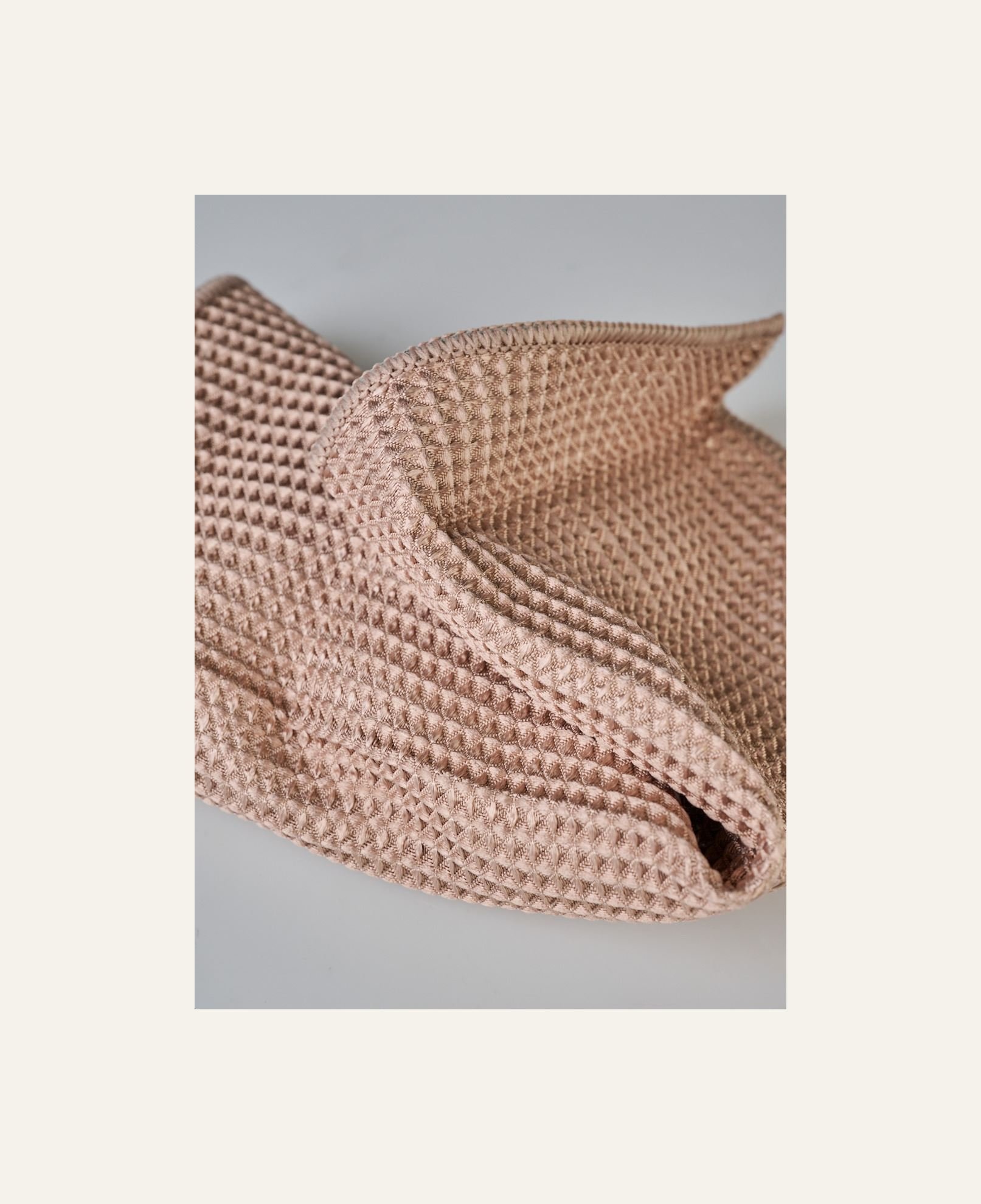 Mikrofibertrasa ljusbrun - 2