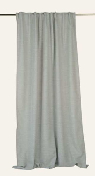 Karin gardin ljusgrå