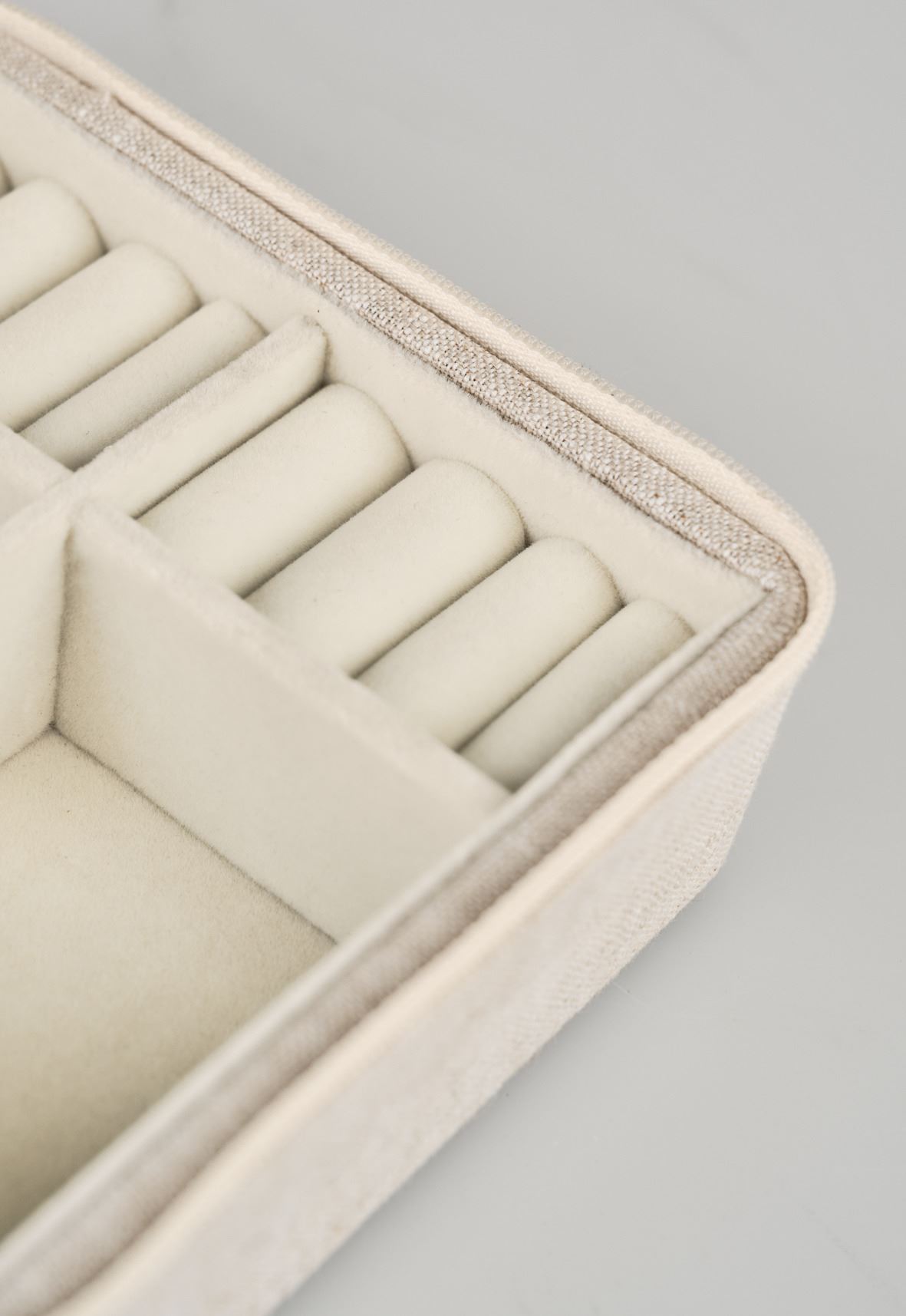 Smyckeskrin med dragkedja natur - 6