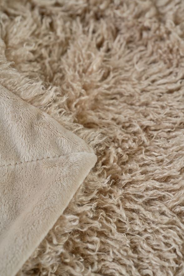 Pläd i pälsimitation natur - 2