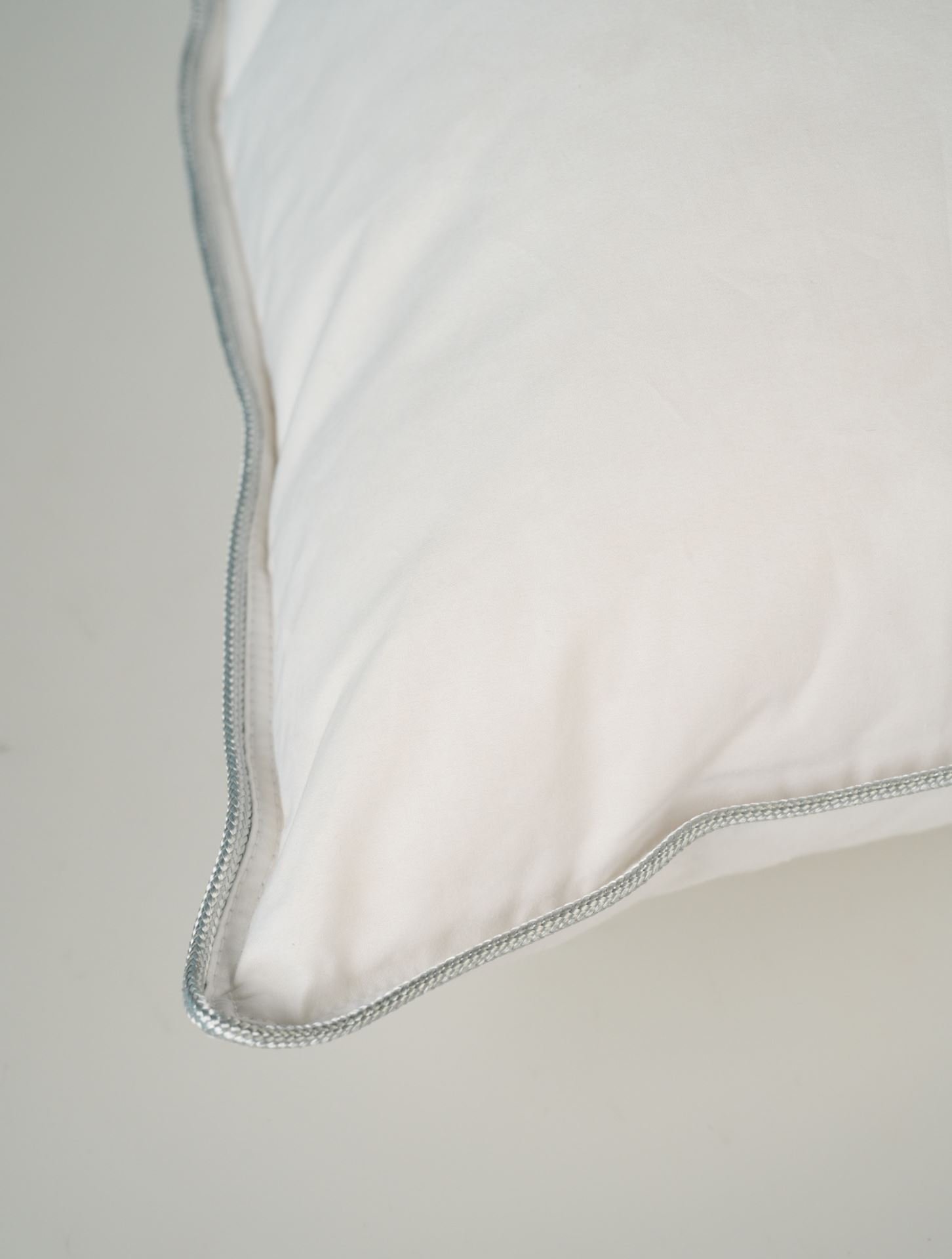 Medelhög dunkudde vit - 3