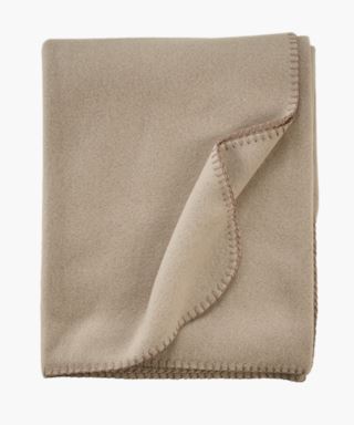 Wilmer fleecepläd taupe