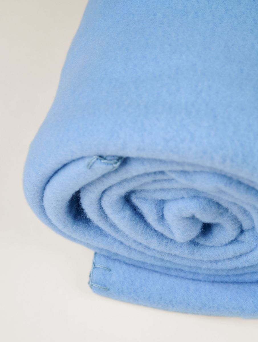 Fleecepläd himmelsblå - 2