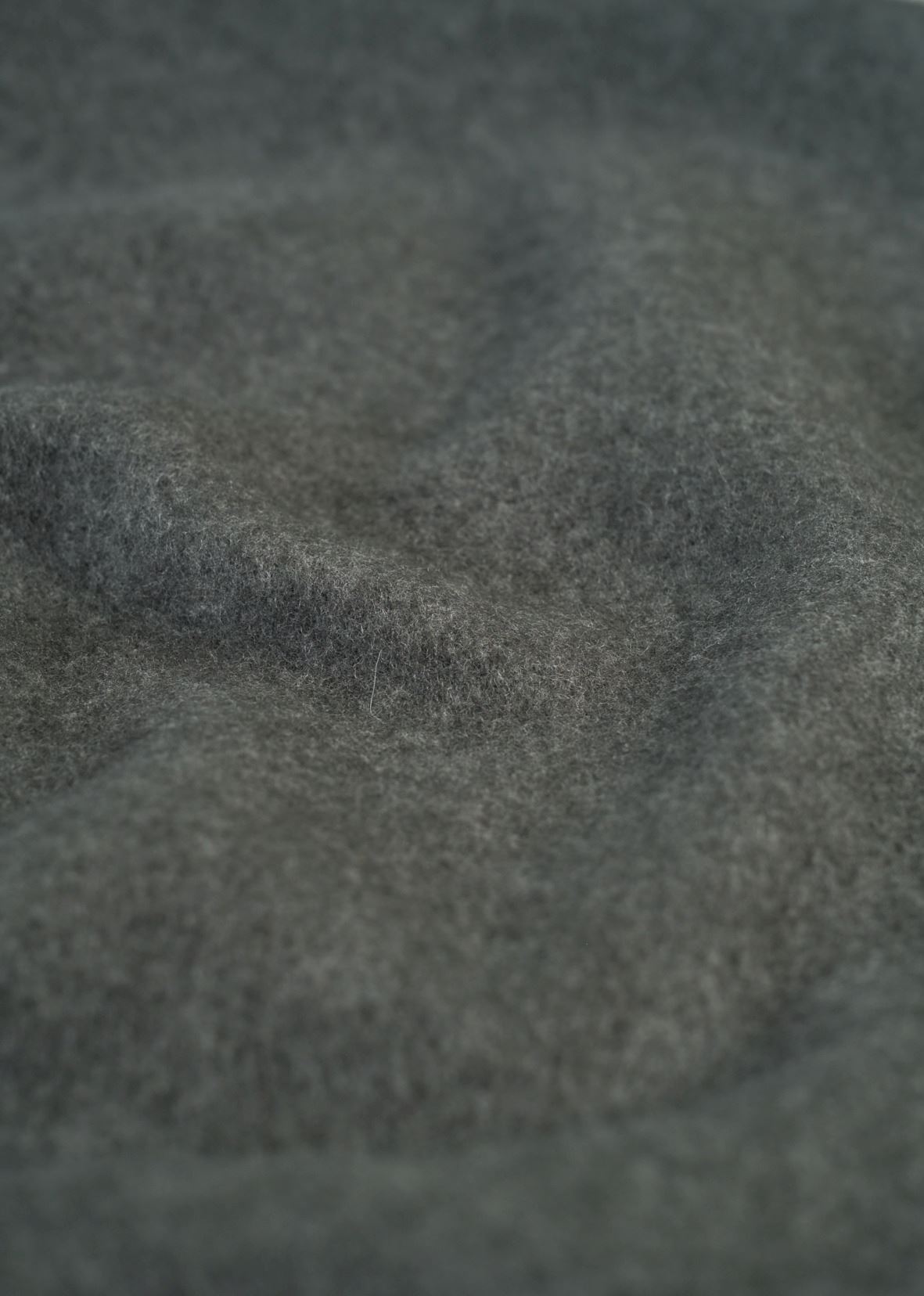 Fleecepläd mörkgrå - 2