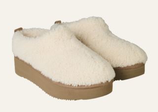 Inka Fluffy fårskinnstofflor offwhite 12042