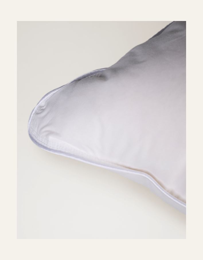 Medelhög dunkudde vit - 5