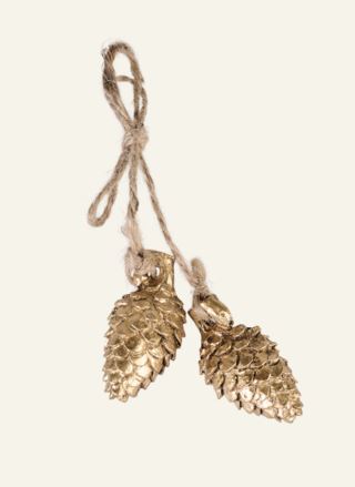Pinecone presentdekoration guld