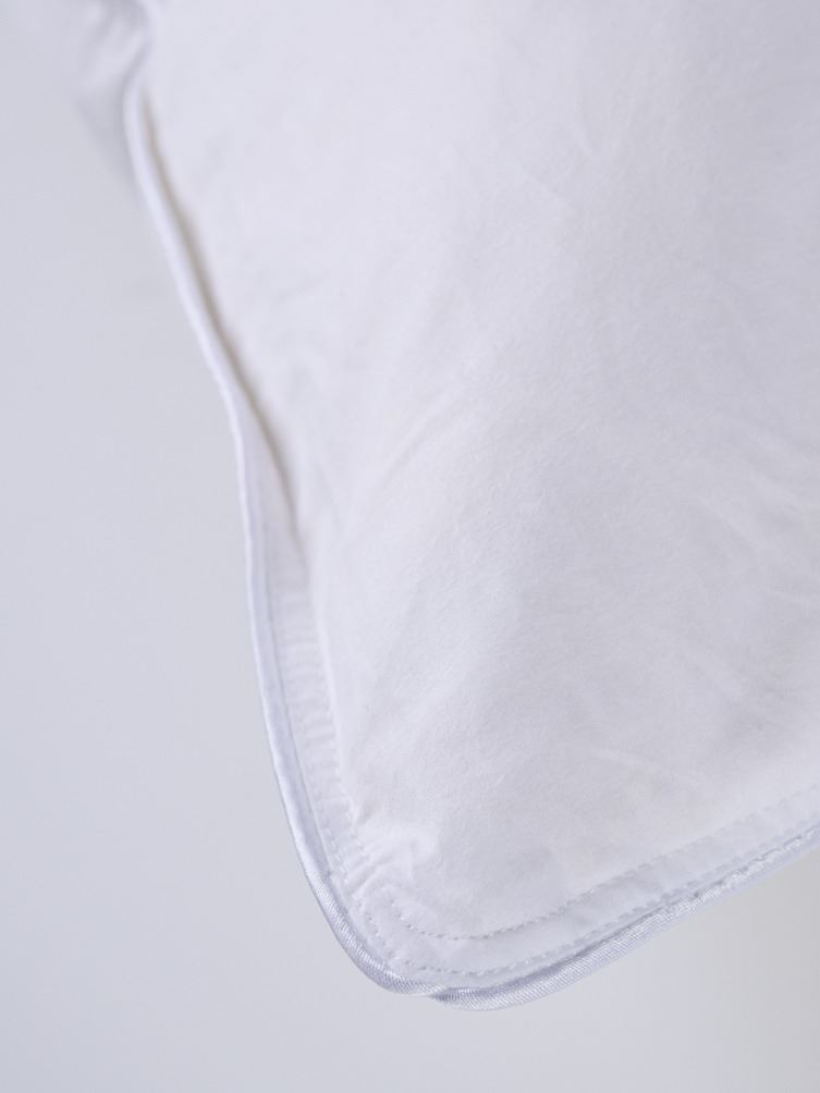 Medelhög fjäderkudde vit - 4