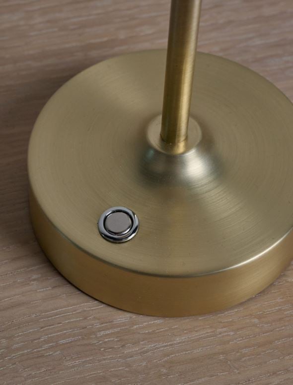 Batteridriven lampa mässing - 5