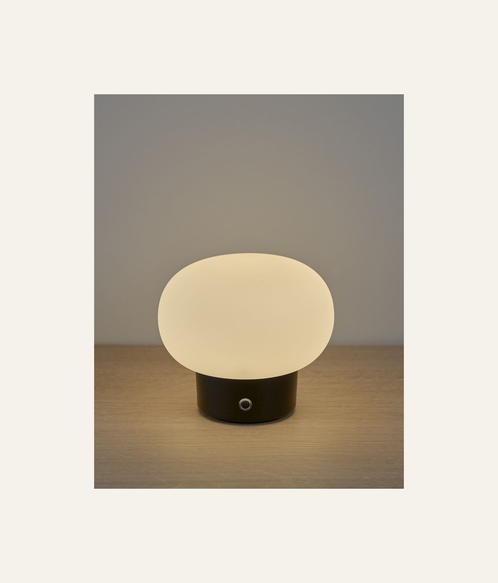 Batteridriven lampa svart - 2