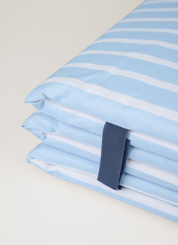 Strandmadrass ljusblå - 2