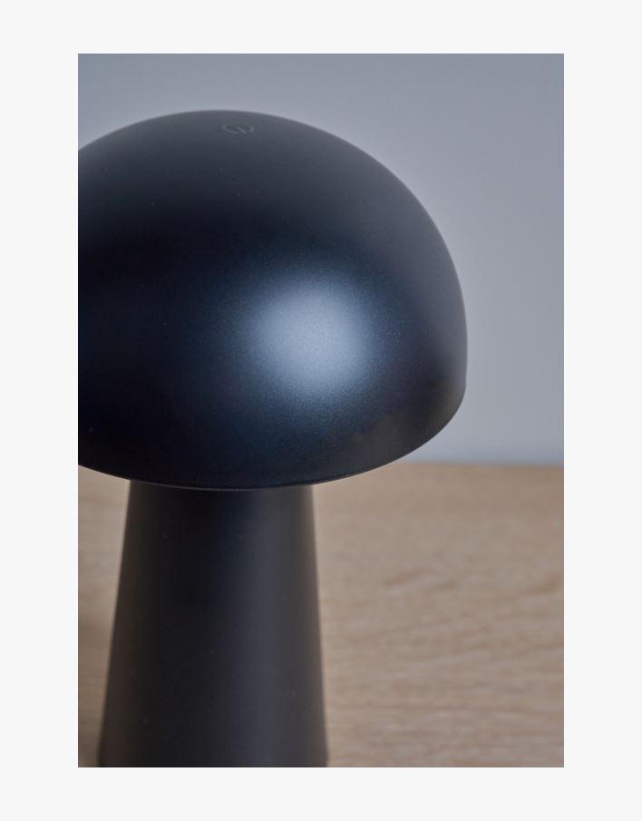 Led lampa svart - 21,5 cm ø13,7 svart - 1