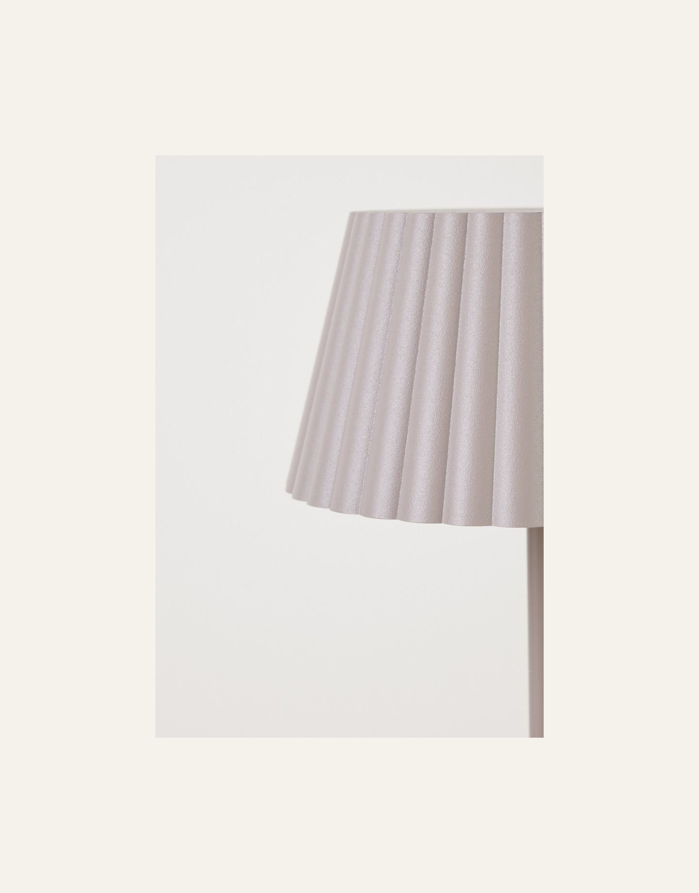 Batteridriven lampa taupe - 4