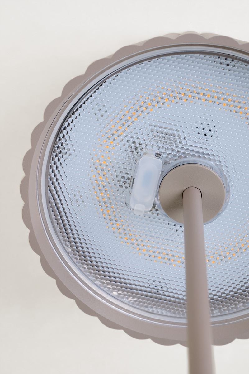 Batteridriven lampa taupe - 2