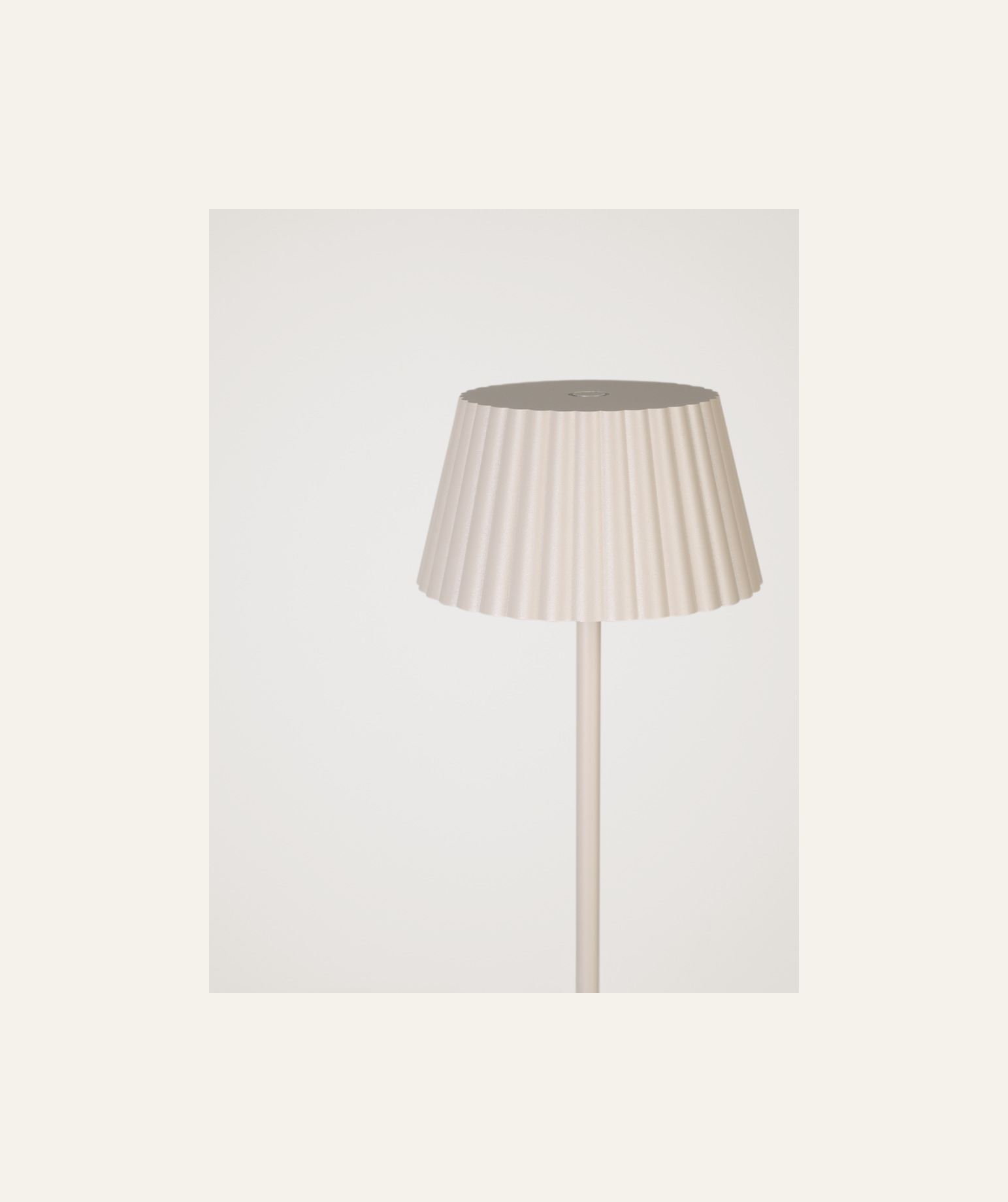 Batteridriven golvlampa beige - 2