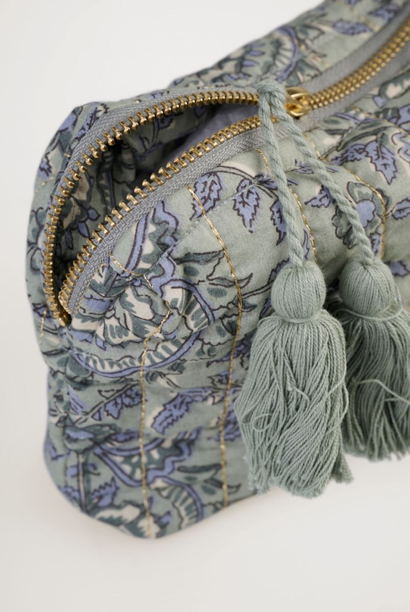 Neccessär olivgrön - 3