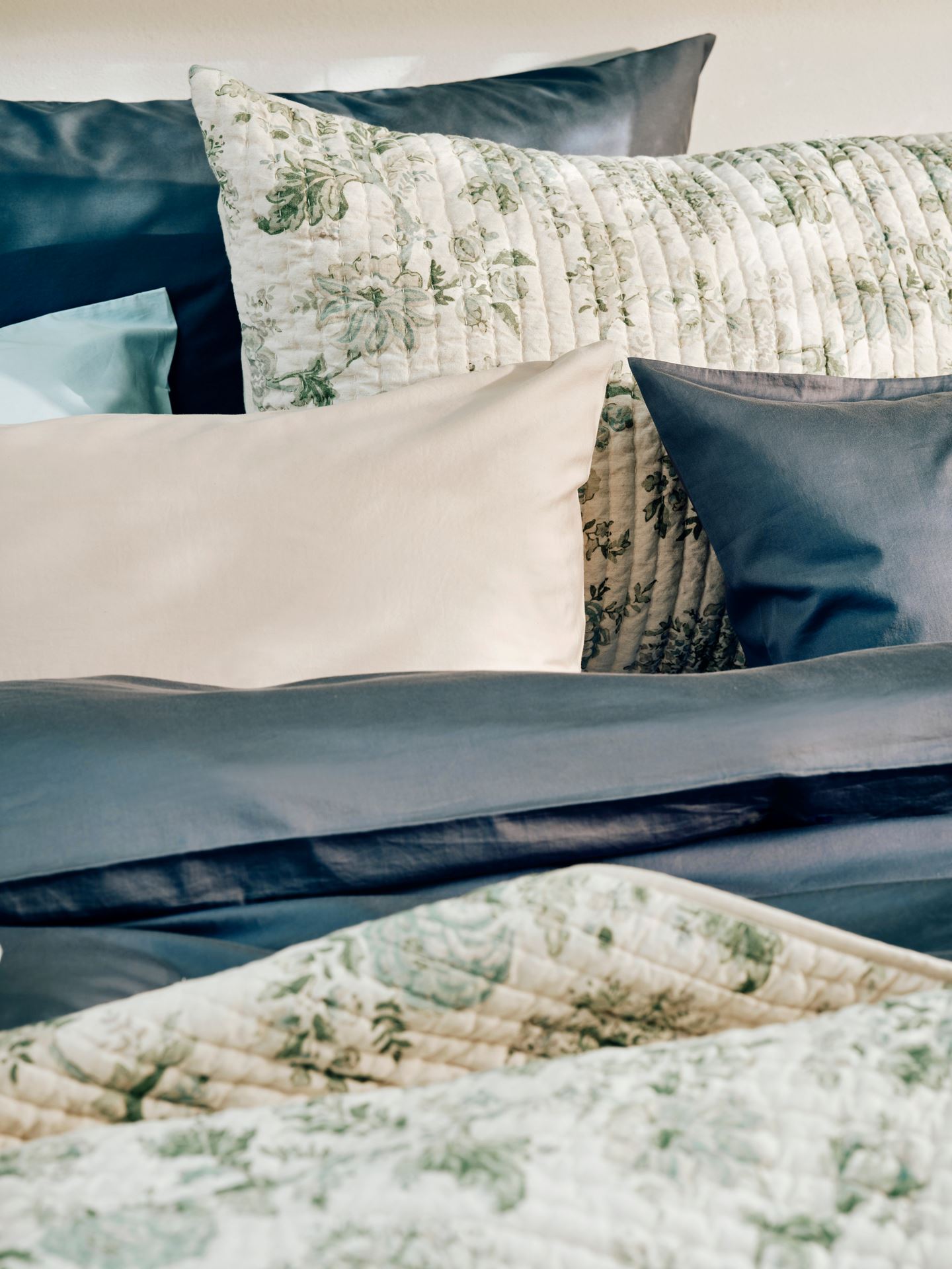 Påslakanset i satin dimblå - 6