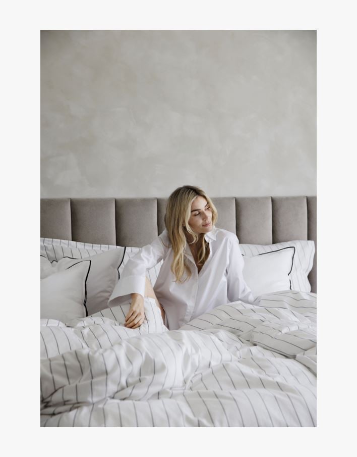 Påslakanset i satin vit - 150x210+50x60 cm vit - 1