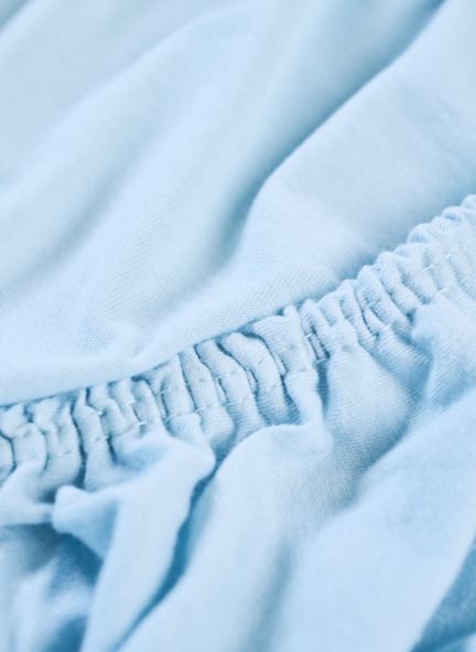 Dra-på-lakan ljusblå - 3