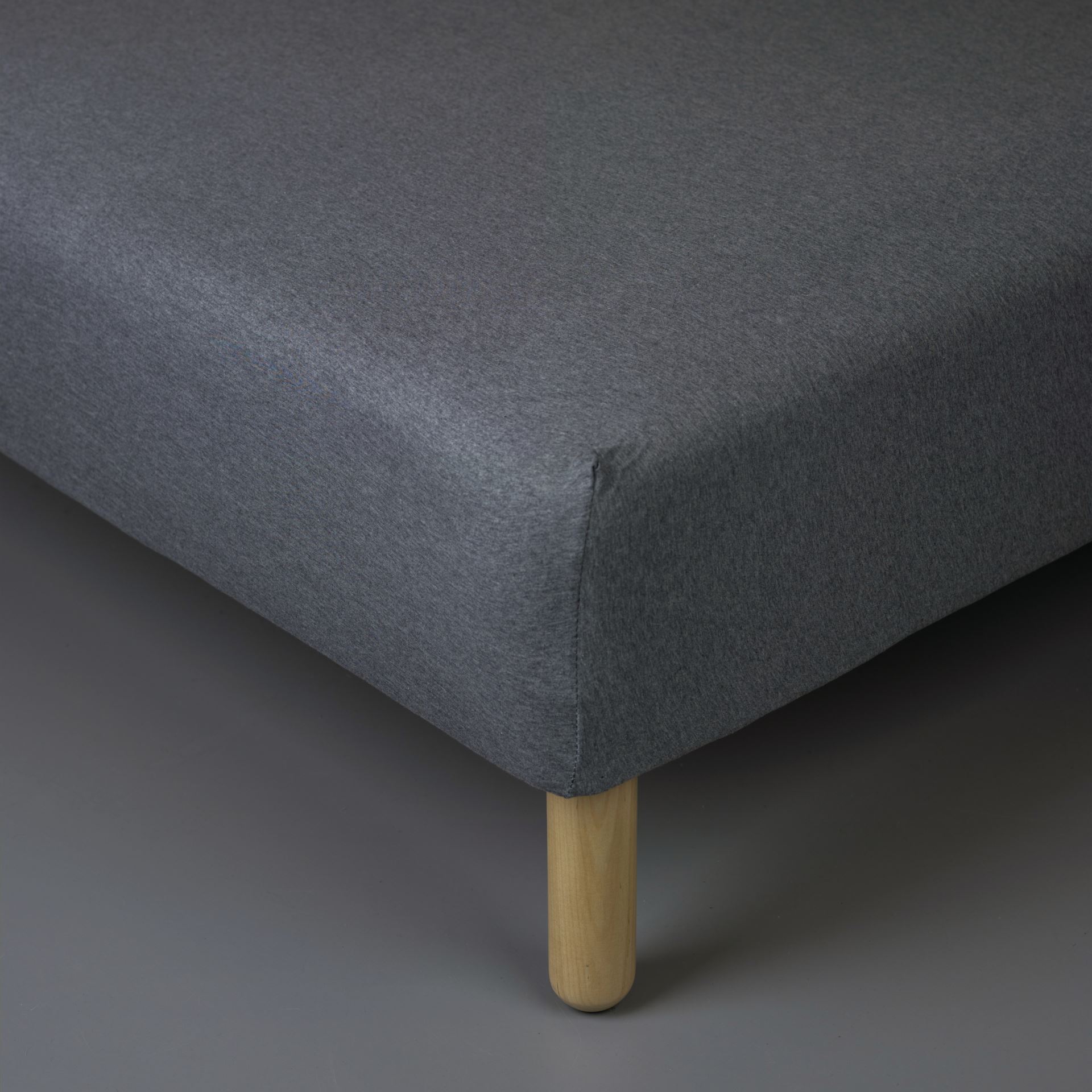 Dra-på-lakan grå - 2