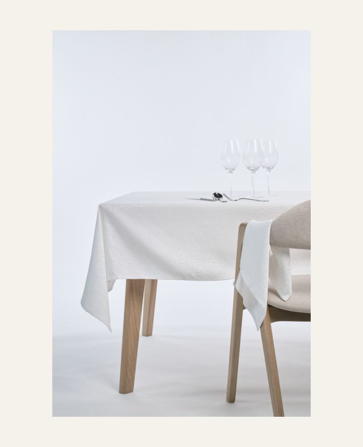 Jacquard duk vit - 140x250 cm vit - 1