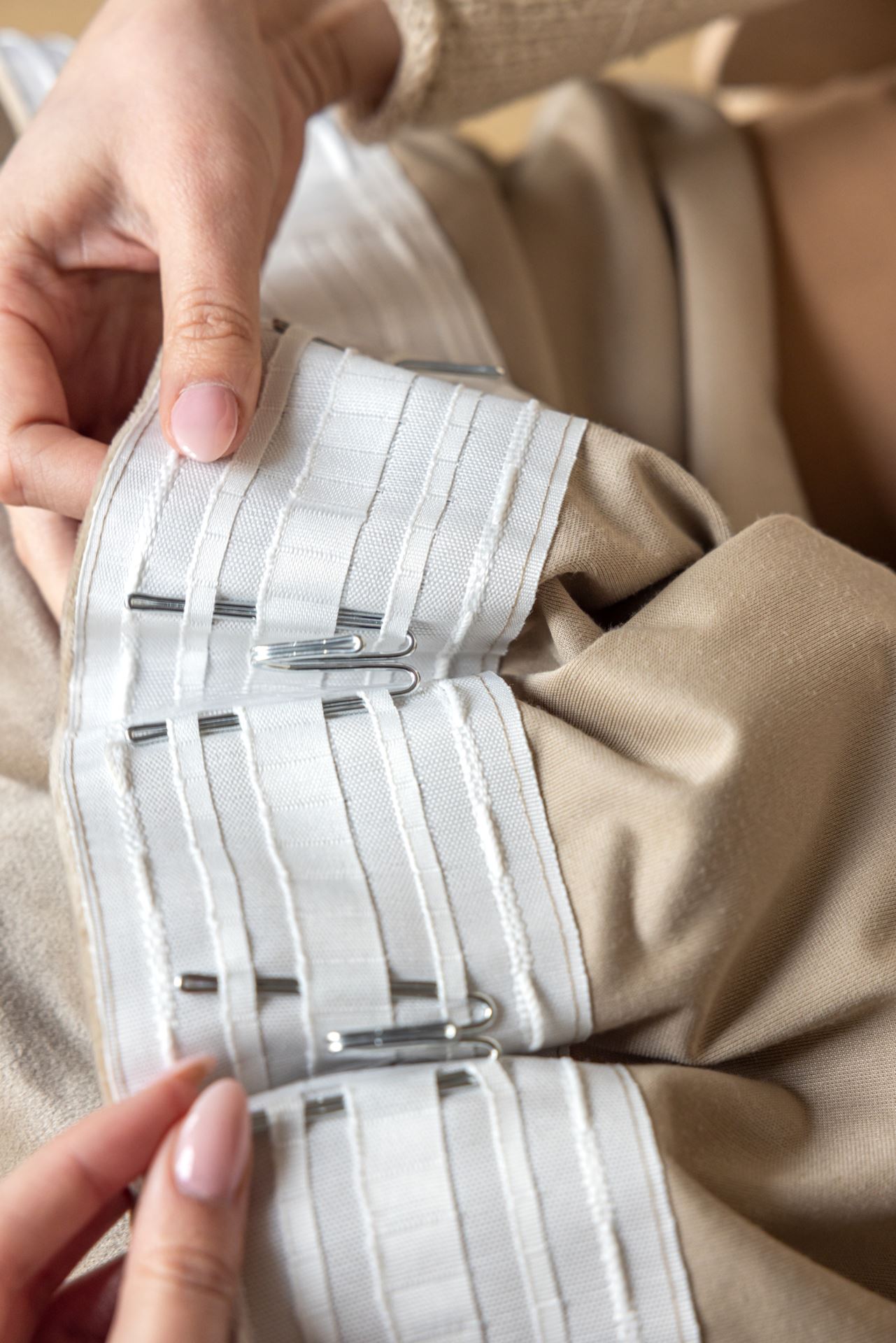 Gardinkrokar, låga stål - 4