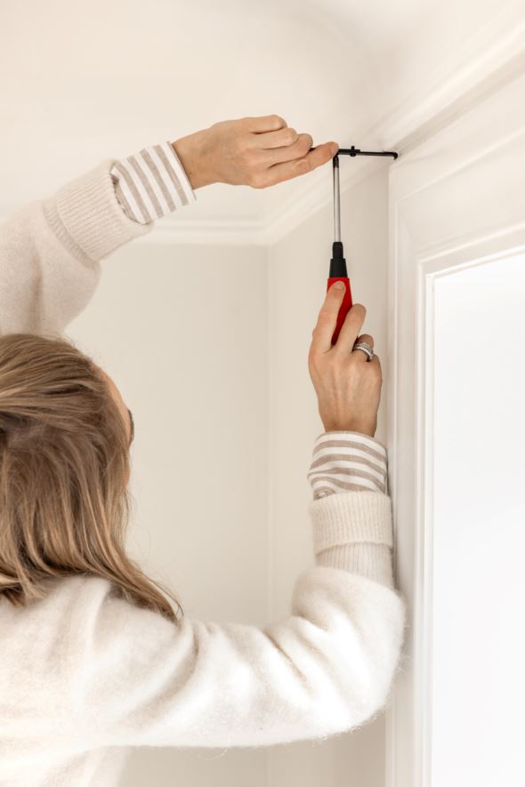 Gardinstång svart - 16