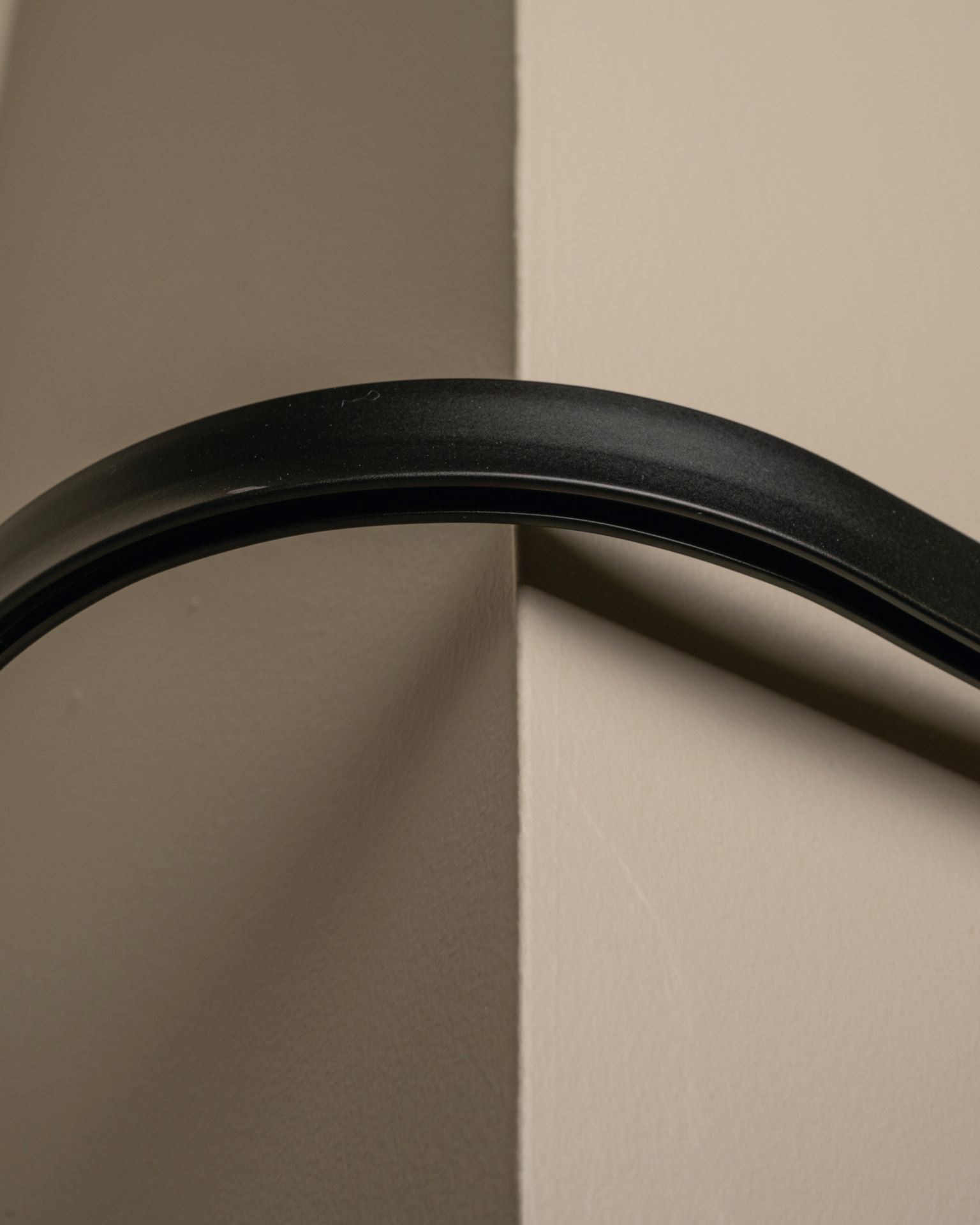 Båge 90° svart - 2