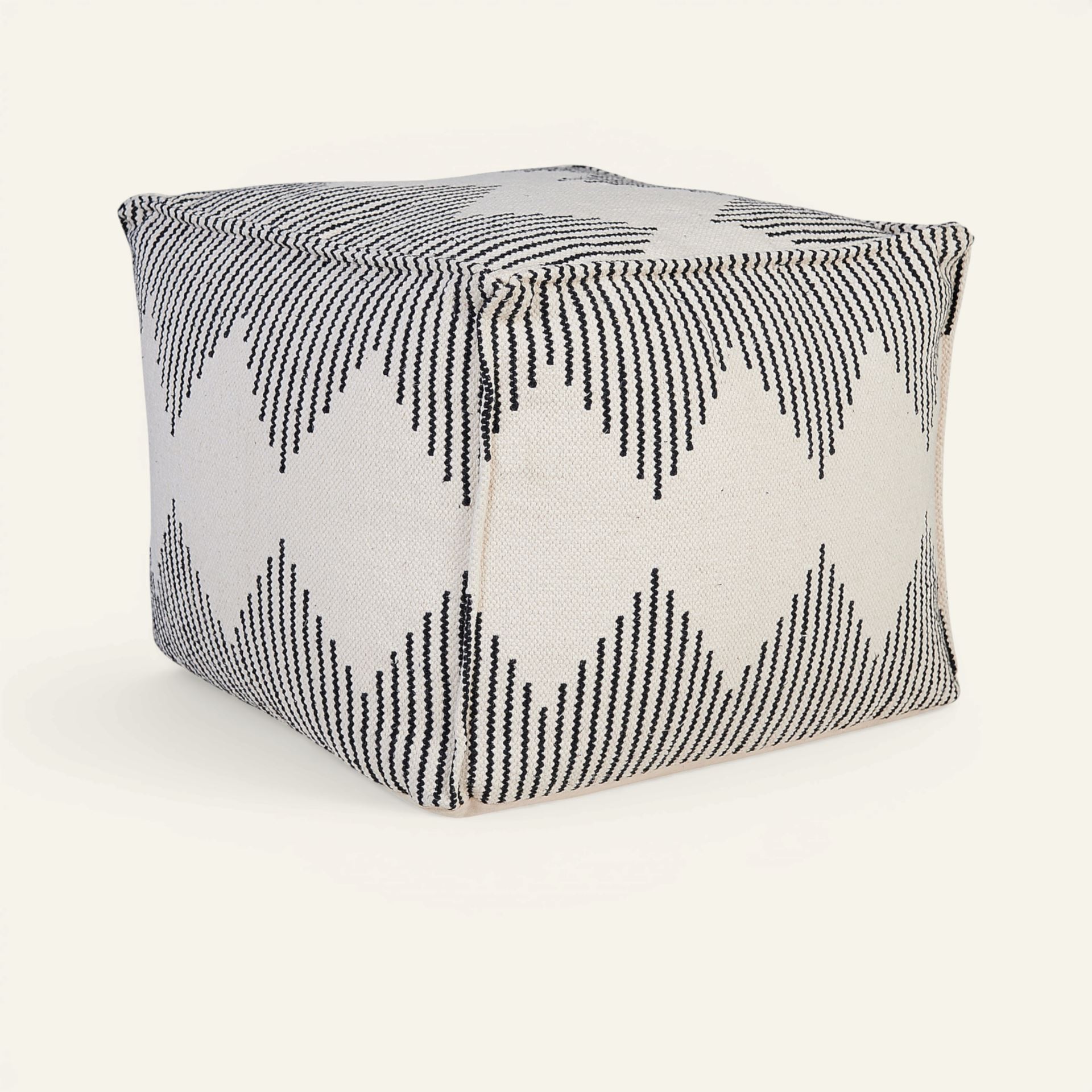 Puff offwhite - 50x50x45cm offwhite - 1